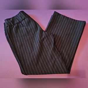 New York and Company dress pants size medium petite gray pinstripe